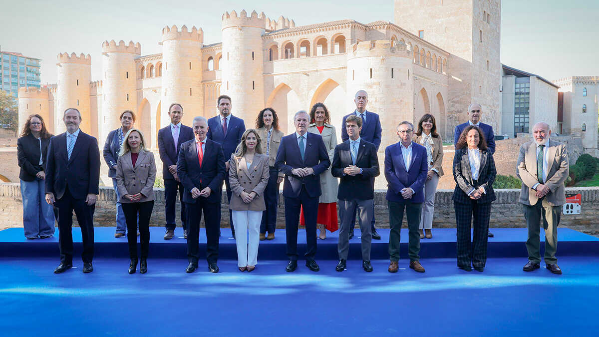 Azcón présente le PP comme le défenseur de l’Aragon et espère que le PSOE rééditera son pire résultat