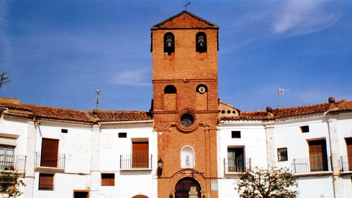 L’une des places les plus insolites d’Espagne se trouve dans un village de Saragosse et a même séduit Antonio Banderas